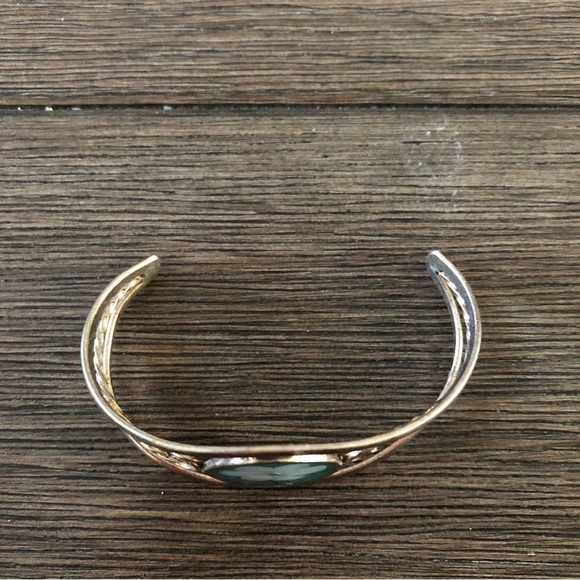 Vintage Sliver and stone flower cuff bracelet - Picture 2 of 5